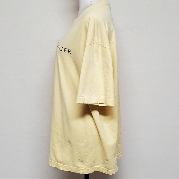 VINTAGE 90's/Y2K Tommy Hilfiger Butter Yellow Spell Out Short Sleeve Graphic Tee - Picture 7 of 12